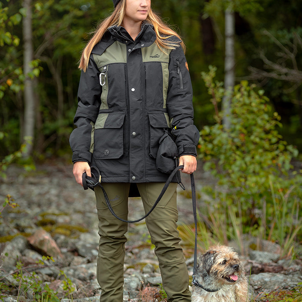Arrak Women's Original Jacket Olive Front woman forrest with multiple pockets, waterproof for the outdoor dog owner
