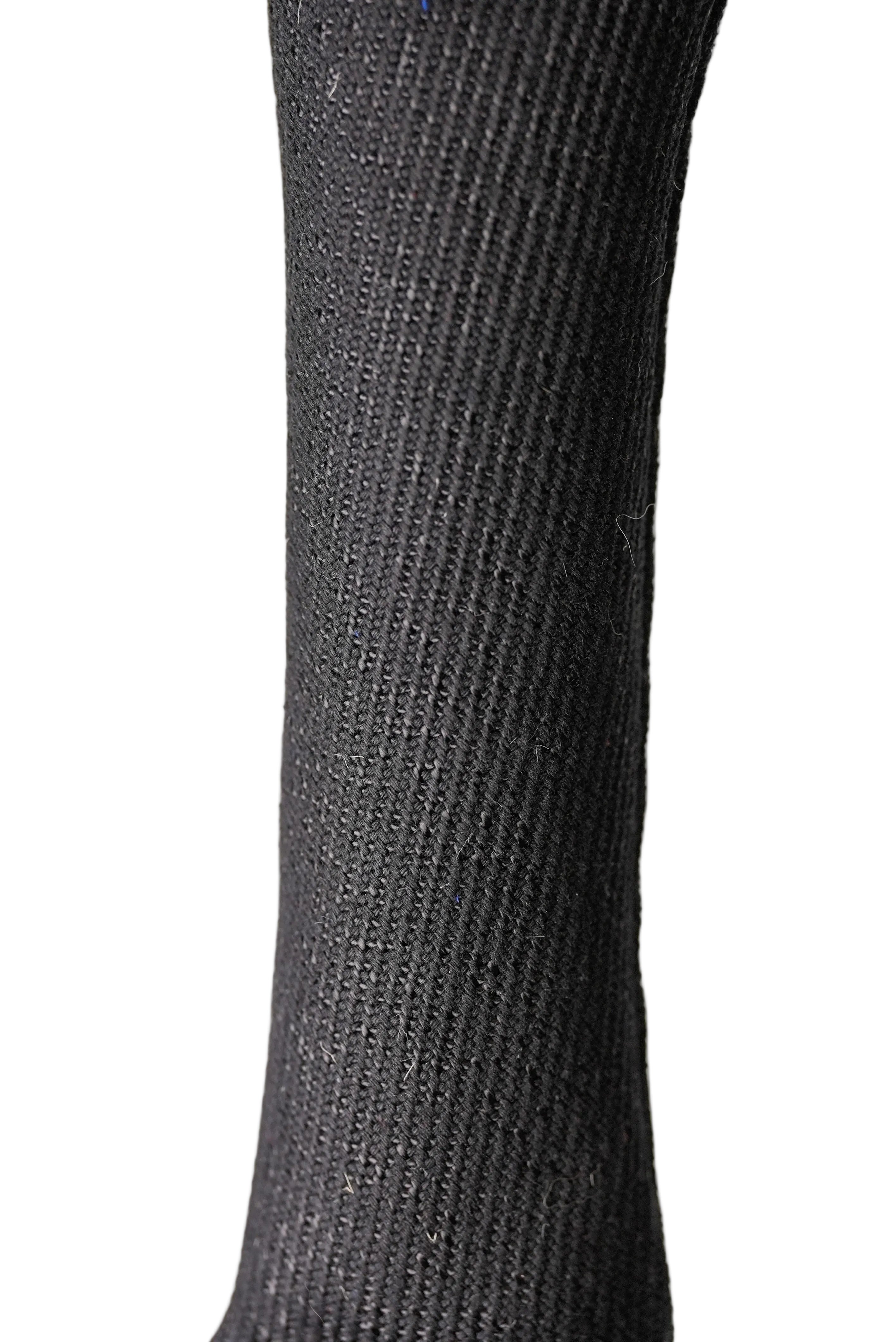 Schweikert Nylcot Puppy Tug with Handle Black material