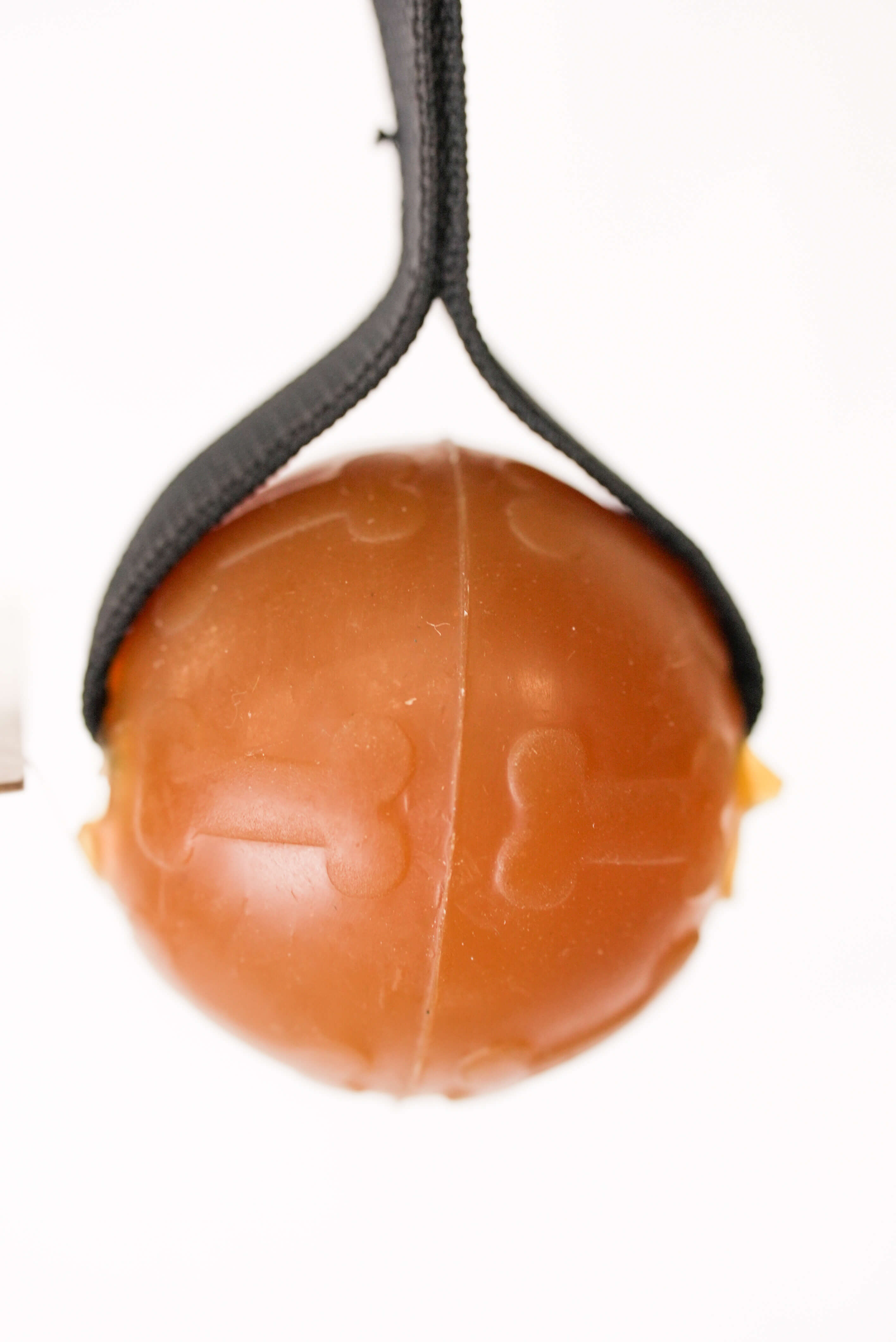 Schweikert Tschukaball Organic Natural Rubber Ball on a String front